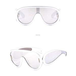 Women’s designer Sunglasses(Worn by Mega Superstar Spice!)